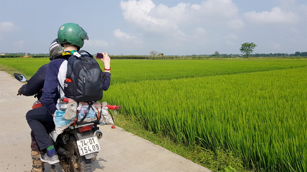 easy-rider-hue-hoi-an-koersel-rismarker