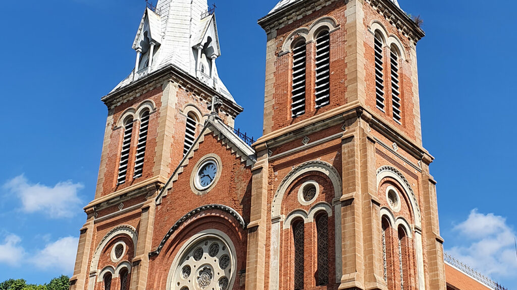 ho-chi-minh-city-katedral