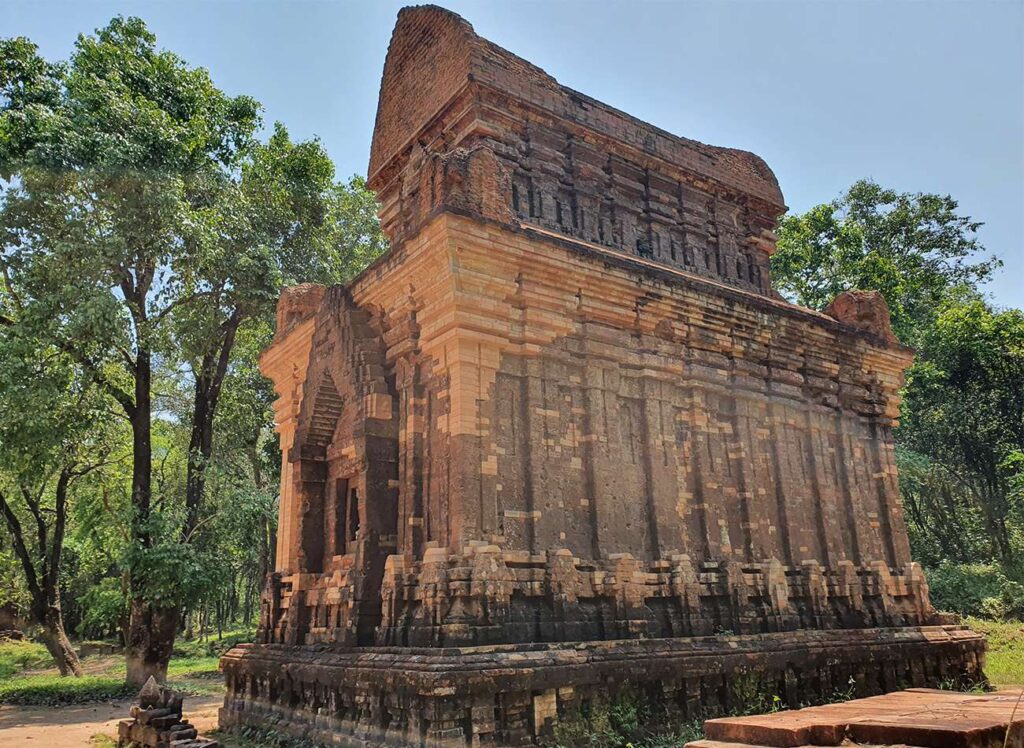 my-son-ruinerne-ruin-2