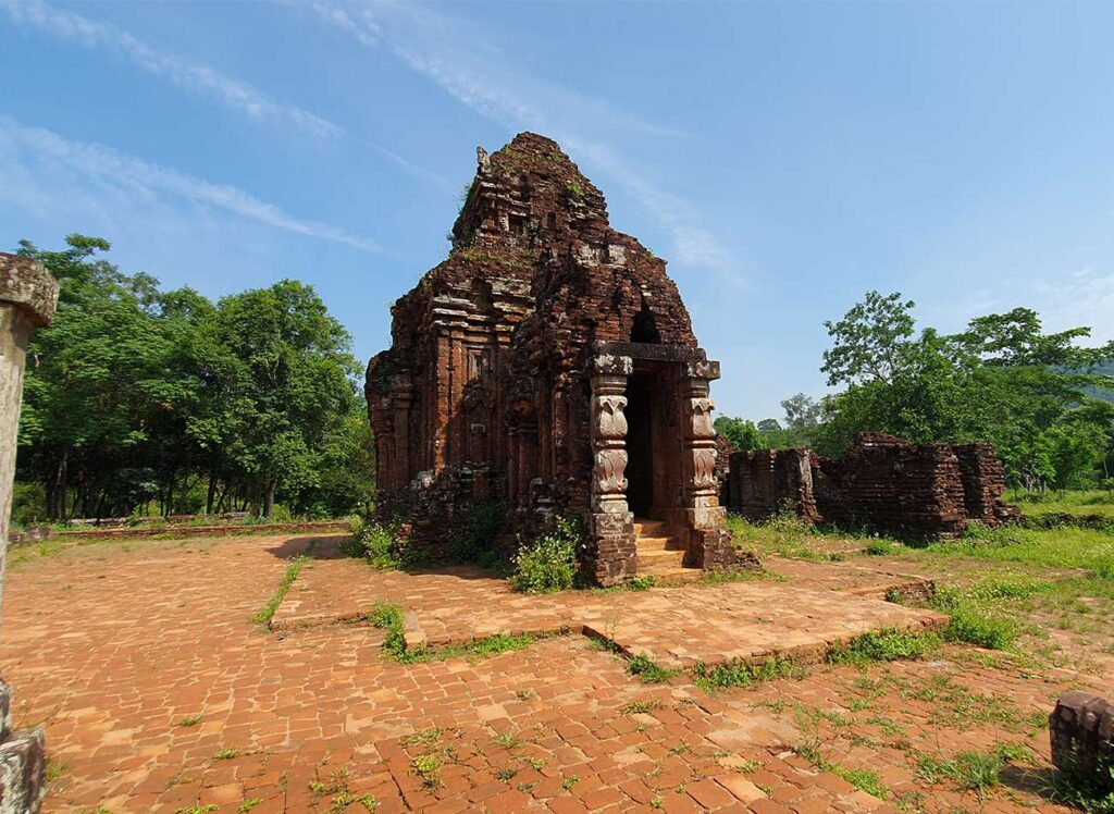 my-son-ruinerne-ruin-8