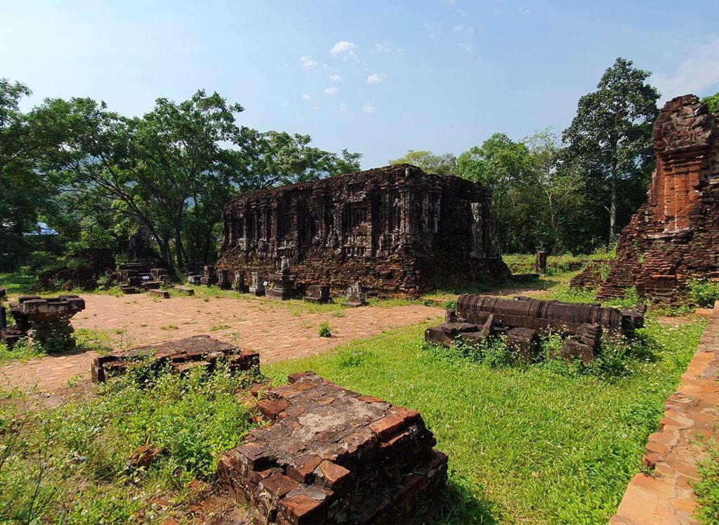 my-son-ruinerne-ruin-9